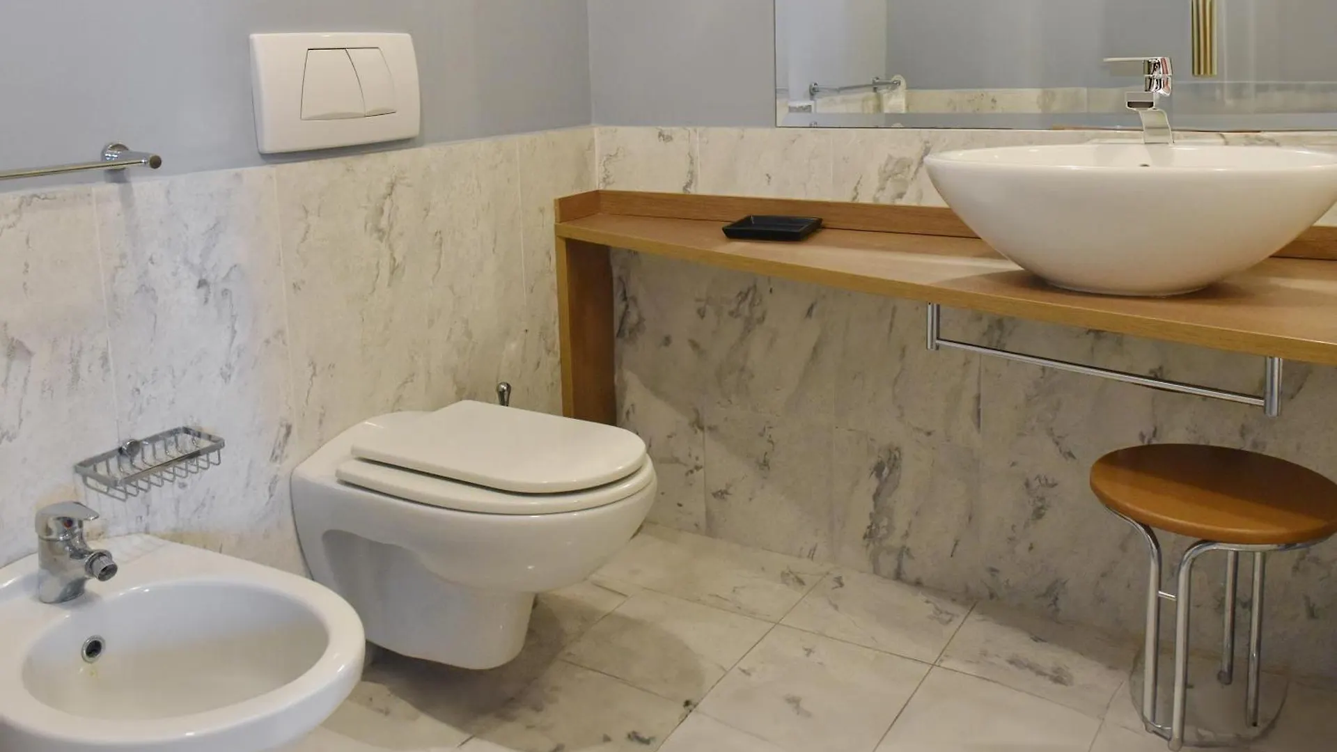 ****  Hotel Studios Cologno Monzese Italia