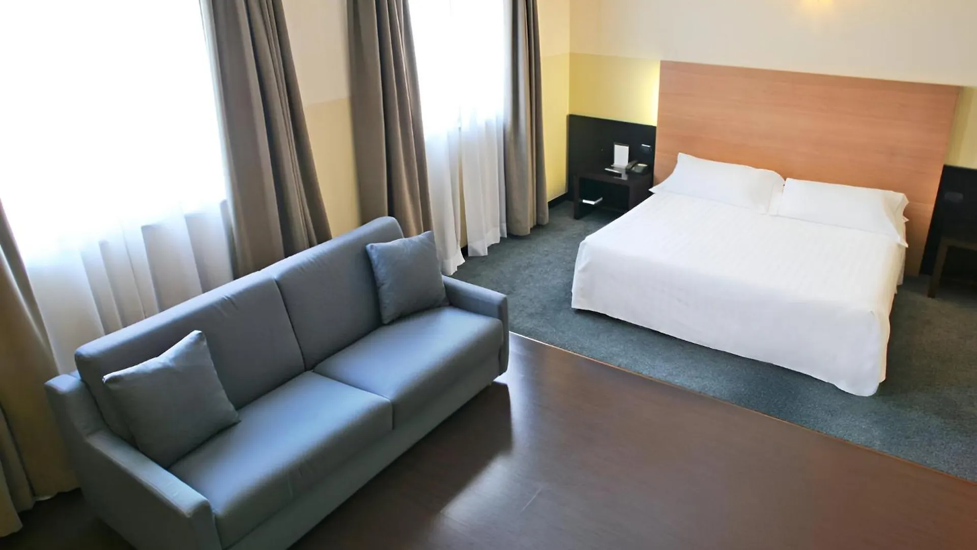 Hotel Studios Cologno Monzese