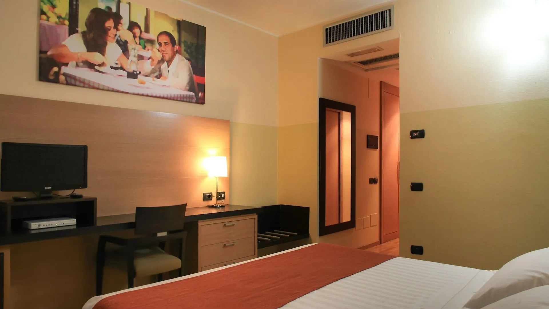 B&B Hotel Milano Cologno Studios Cologno Monzese