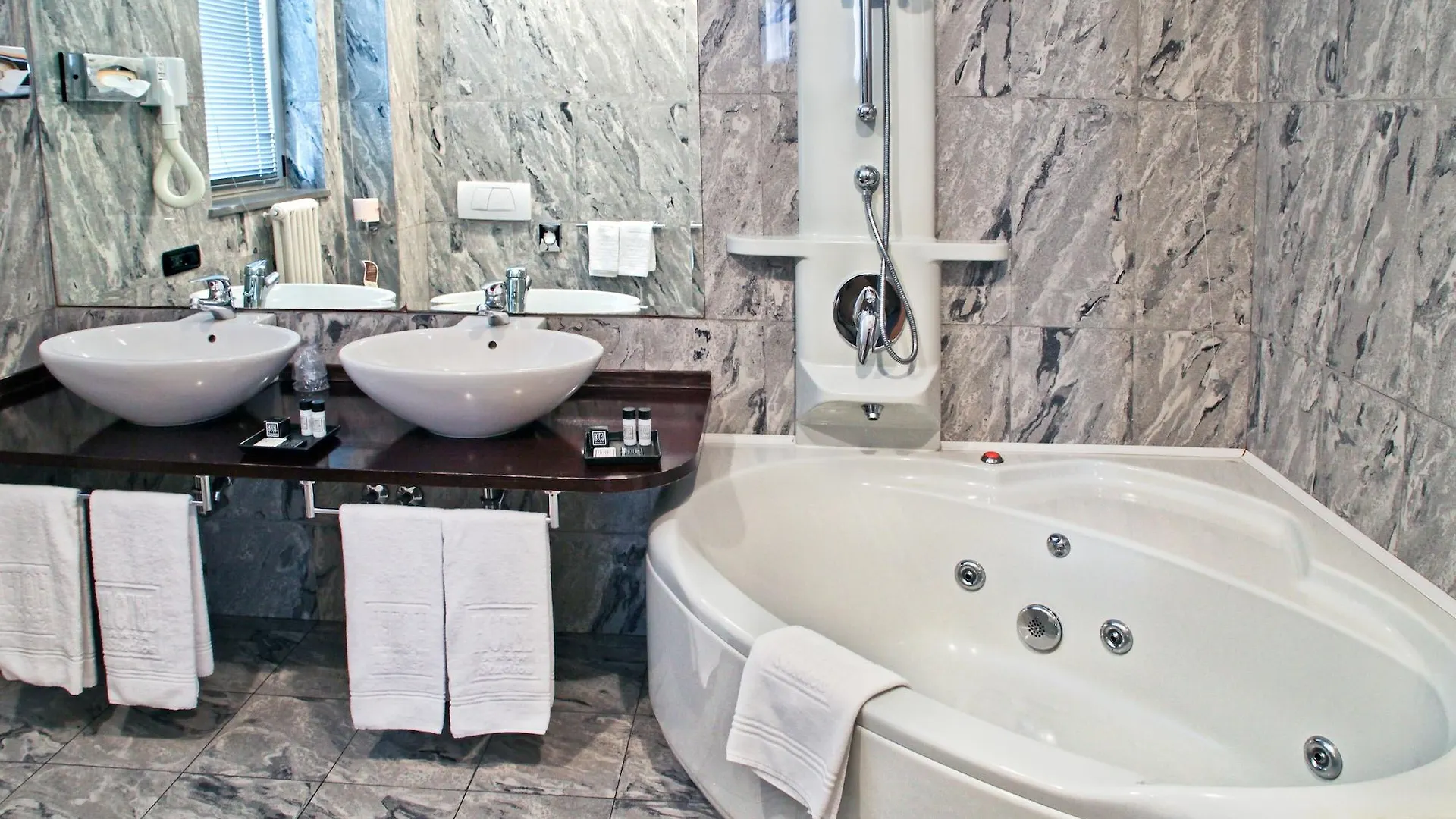 B&B Hotel Milano Cologno Studios Cologno Monzese Italy